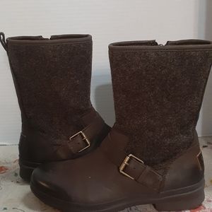Ugg simmen boots size 6